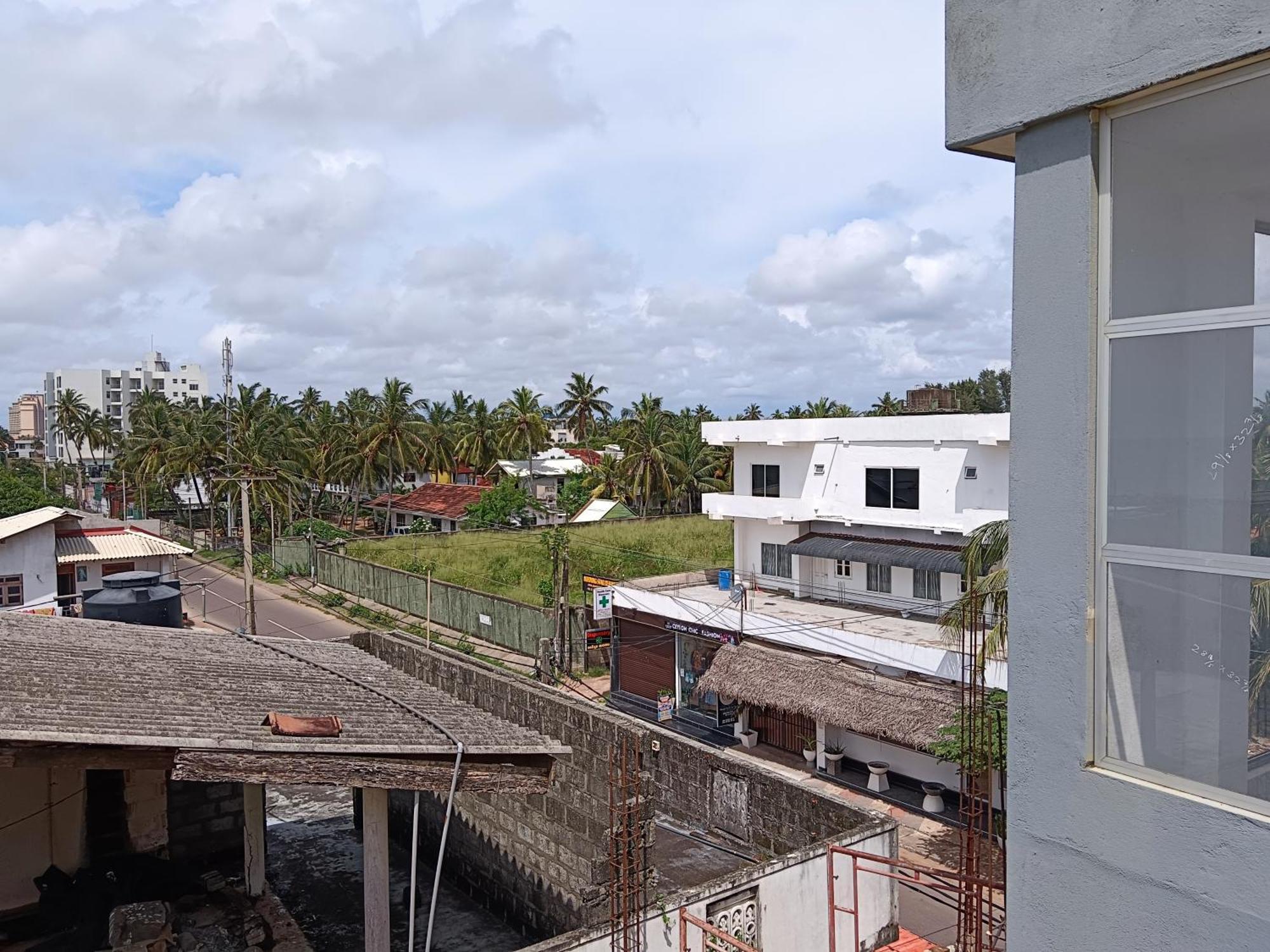 La Cozy Hotel & Restaurant Negombo Daluwekotuwa Dış mekan fotoğraf
