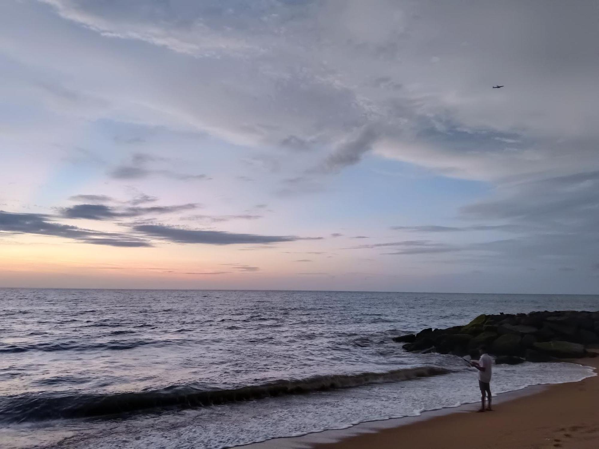 La Cozy Hotel & Restaurant Negombo Daluwekotuwa Dış mekan fotoğraf