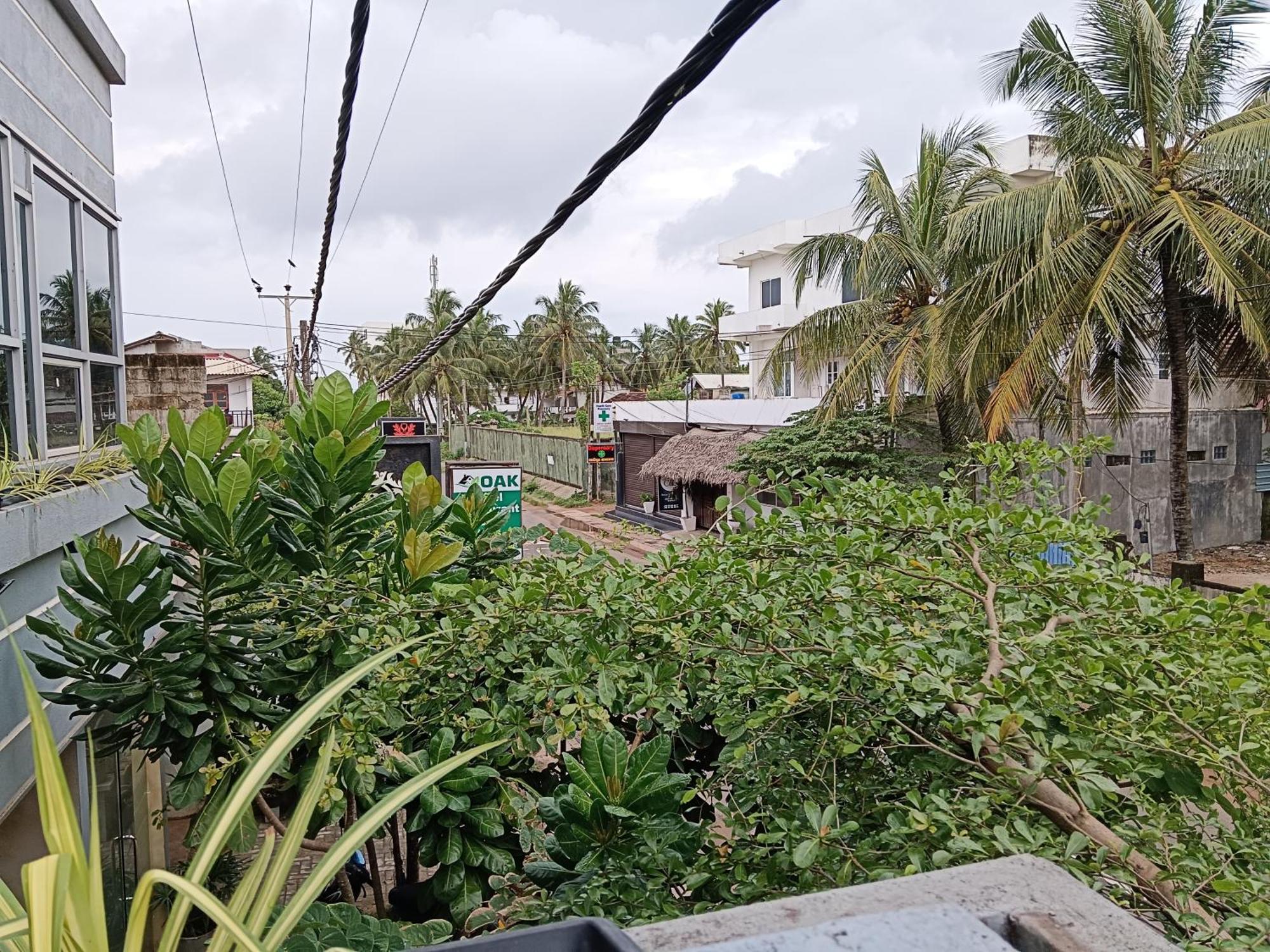 La Cozy Hotel & Restaurant Negombo Daluwekotuwa Dış mekan fotoğraf